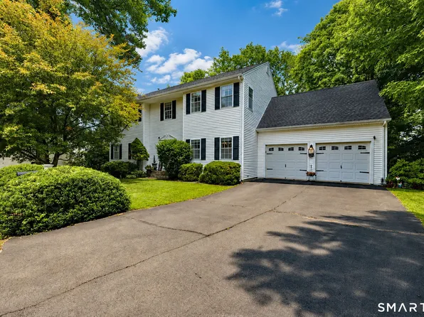 79 Old Colony Road #79, Monroe, CT 06468