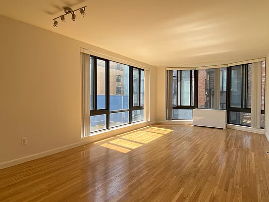 Rented by Compass | media 6