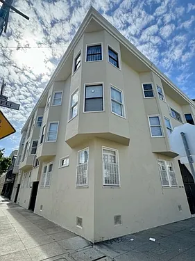 506 Chestnut St — Photo 2