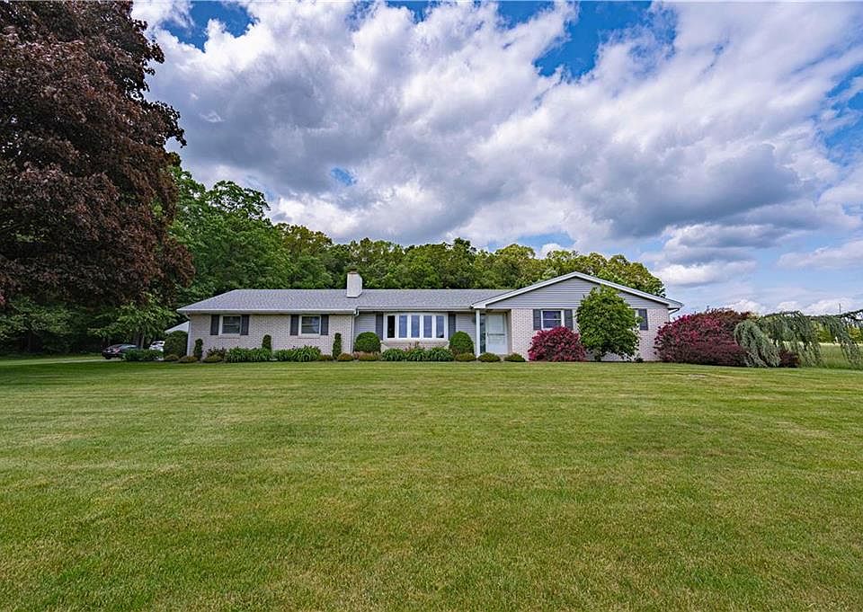 8031 Bell Gate Rd, Coopersburg, PA 18036 Zillow
