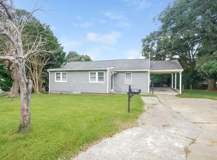 1276 Dogwood Ln, Atlanta, GA 30349