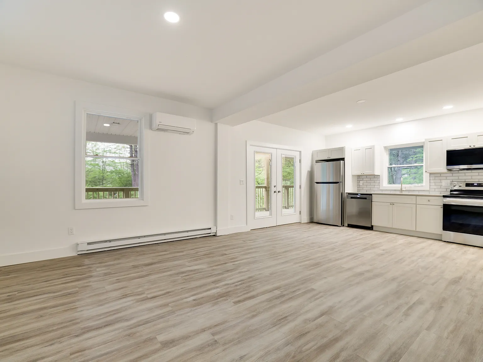 127 Evergreen Lane - 2 — Photo 1