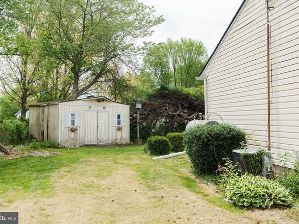 112 Parktowne Dr, Elkton, MD 21921