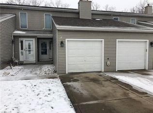 144 Maria Dr #15B, Bedford, OH