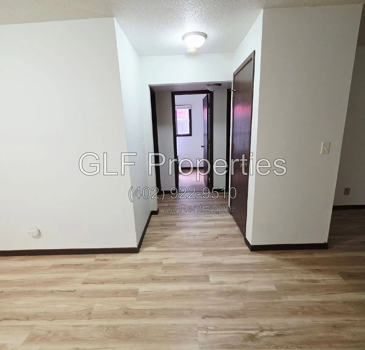 2 bed, 1.0 bath, 1000 sqft, $1,100 — Photo 1