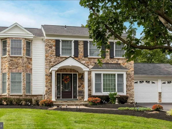 103 Canterbury Ln, Lansdale, PA 19446