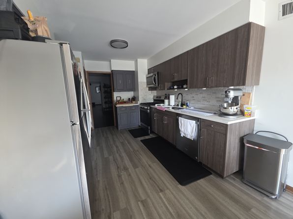 9324 S Roberts Rd APT 2S
