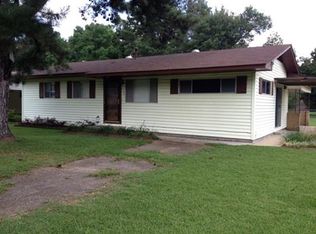 700 N Bennett St, Crystal Springs, MS 39059