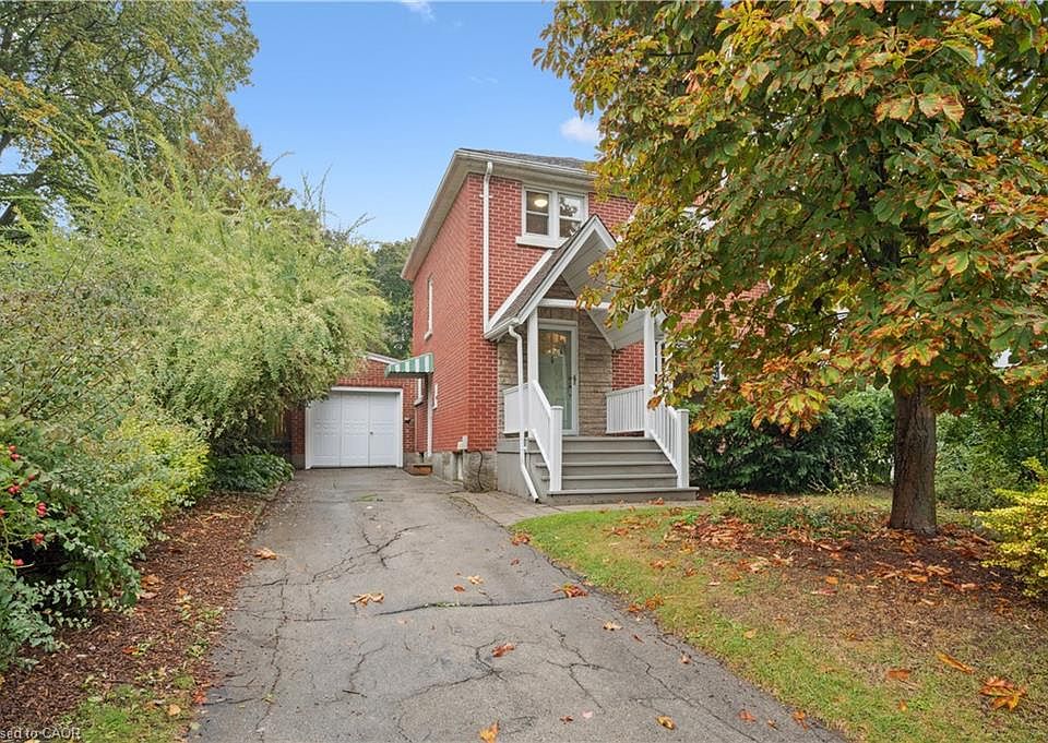 1st image of 103 Dunbar Rd S