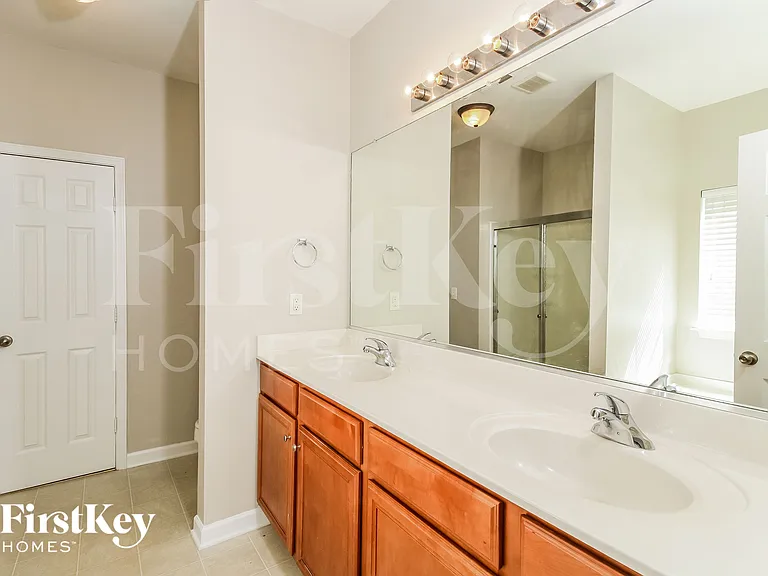1003 Ronald Rd — Photo 12