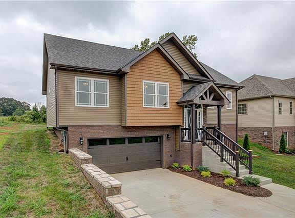 2nd image of 26 Bellchase Lot 26