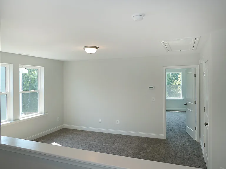 117 Deardom Way — Photo 13