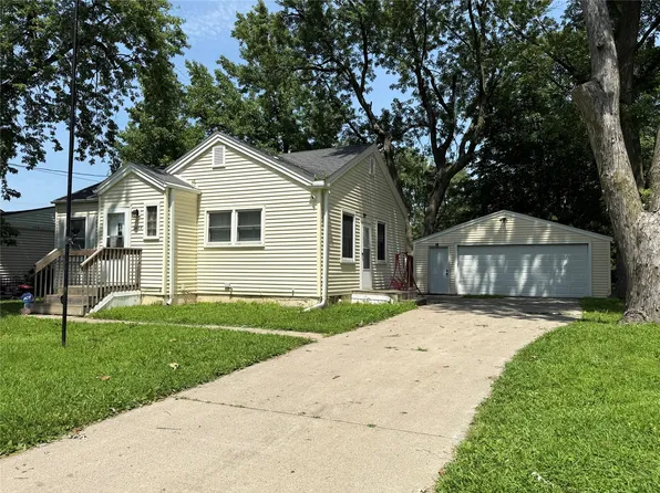 2622 John Patterson Rd, Des Moines, IA 50317