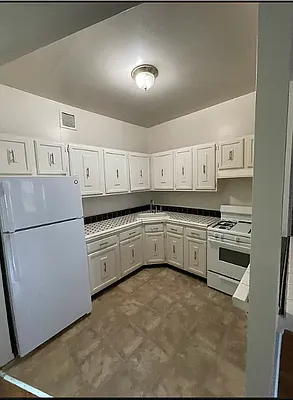 Rented by Best Apartments North Inc | media 18