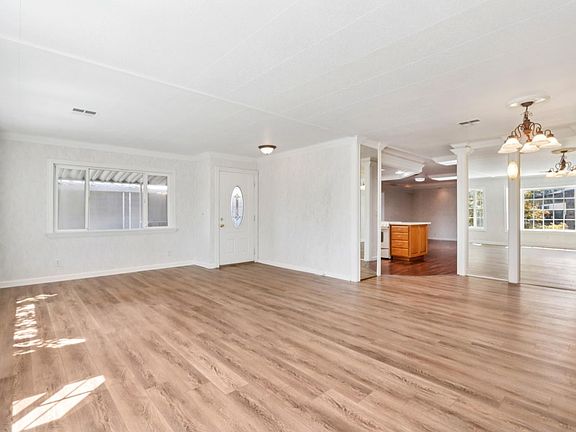 5th image of 138 Quail Hollow Dr #138