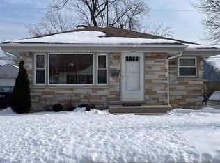 2562 S 70th St, Milwaukee, WI 53219