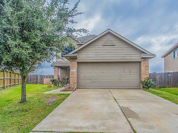 2nd image of 2738 Royal Sage Dr