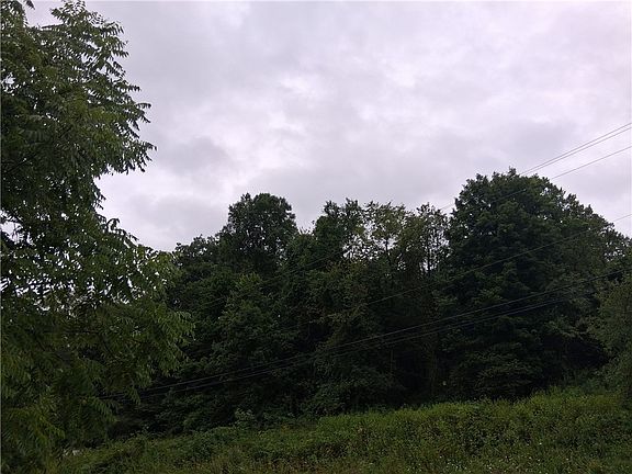 2nd image of 886 Seabright Rd