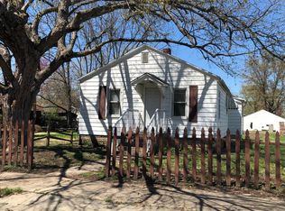 2220 7th Ave, Terre Haute, IN 47803