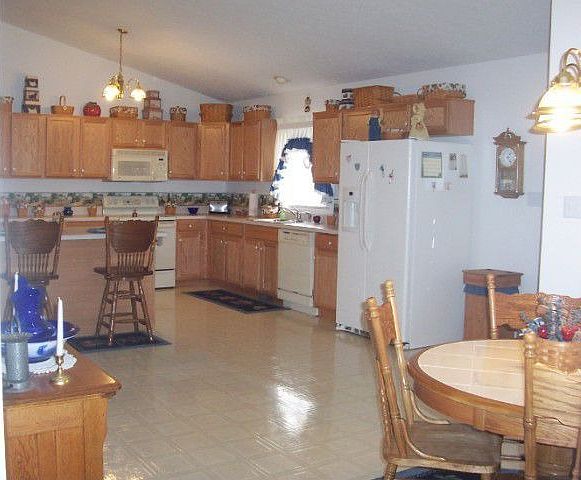 2nd image of 10601 Redfield Dr