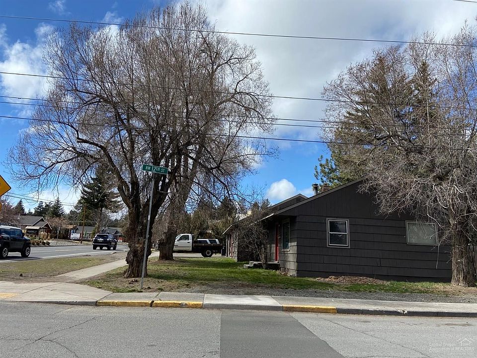 1st image of 1200 NW Galveston Ave