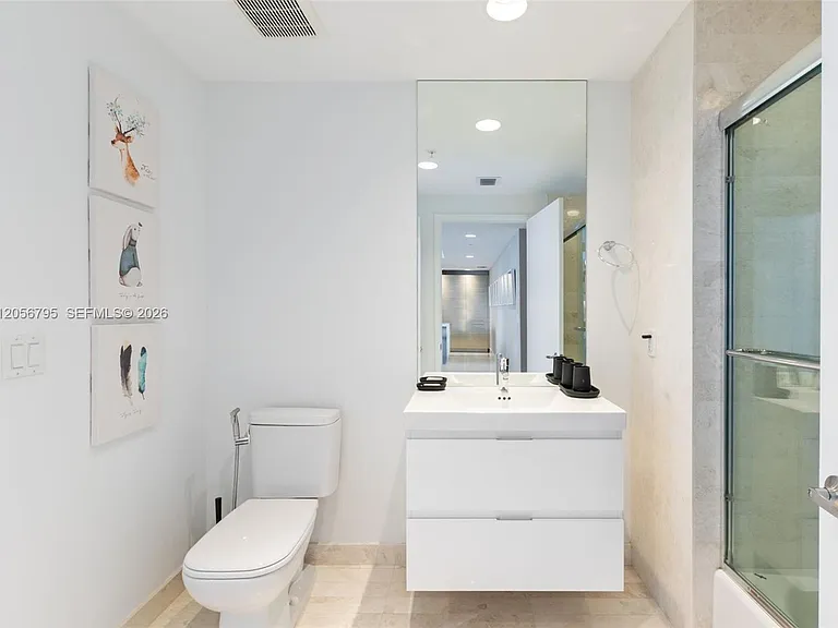 17111 Biscayne Blvd #603 — Photo 20
