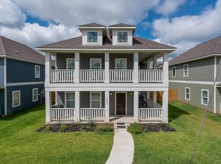 3304 Cavitt Ave, Bryan, TX 77801