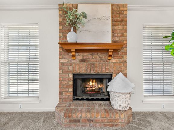 2nd image of 120 Briar Ridge Dr