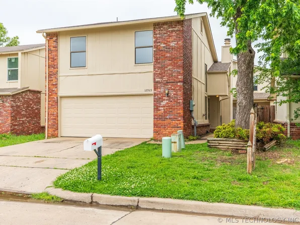 12923 E 28th Pl, Tulsa, OK 74134
