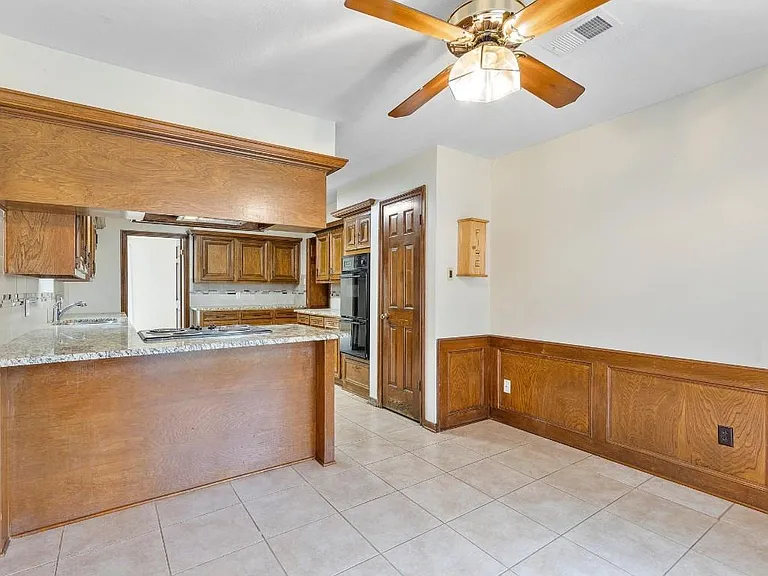 3339 Three Pines Dr — Photo 7