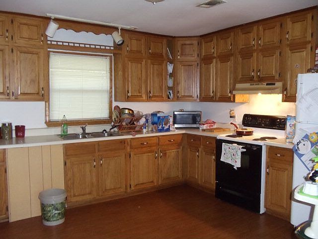 2nd image of 1315 Seventh Ave