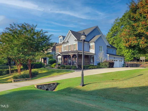 6017 Mentmore Pl, Cary, NC 27519