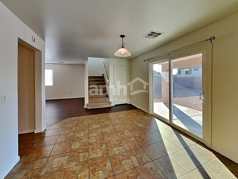21967 W Sonora St — Photo 5