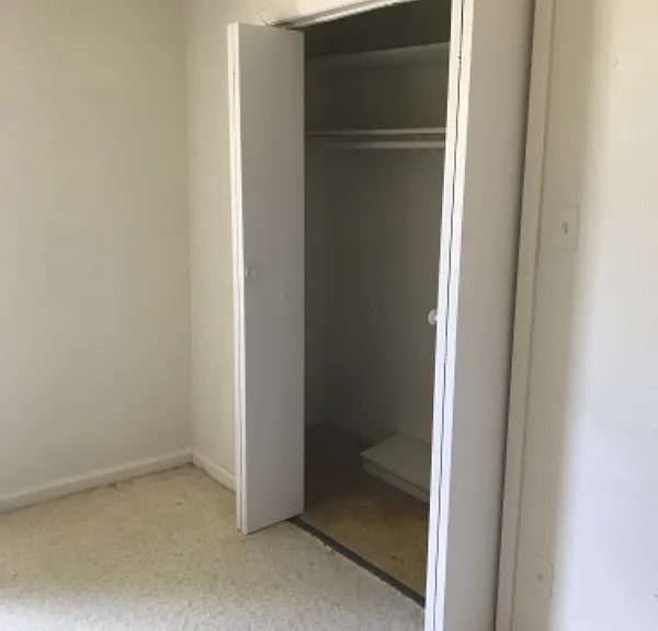 1402 Martin Luther King St — Photo 14