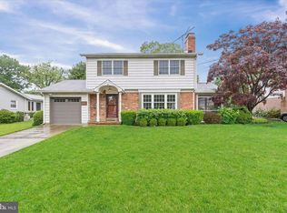 402 Apple Rd, Newark, DE 19711