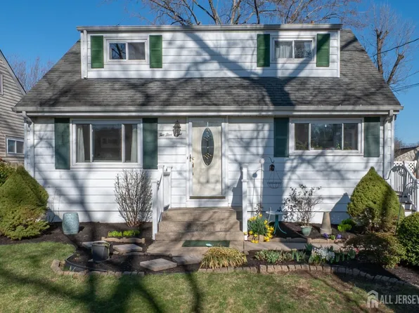 258 Sunset Ave, Old Bridge, NJ 08857