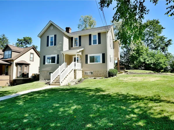 236 Hastings Ave, Oakdale, PA 15071