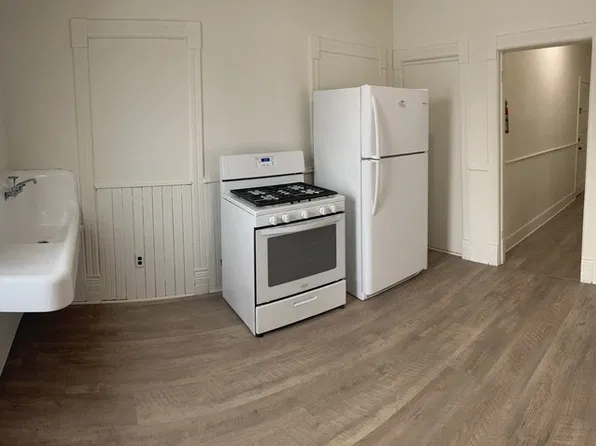 1460 Morrow St #1, Green Bay, WI 54302