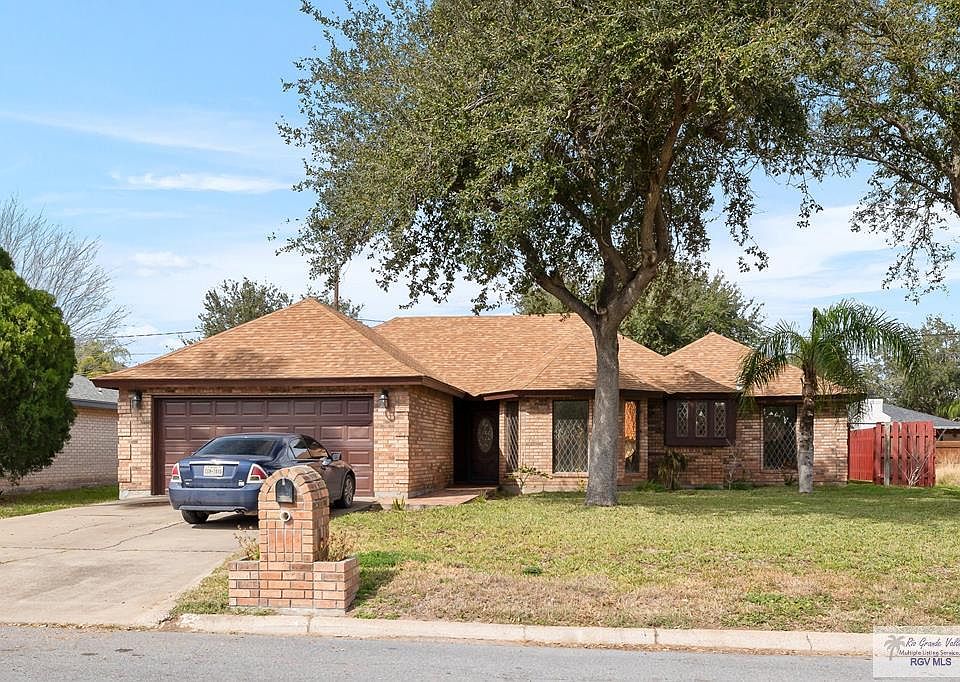 1st image of 1205 S Cherry Blossom Cir