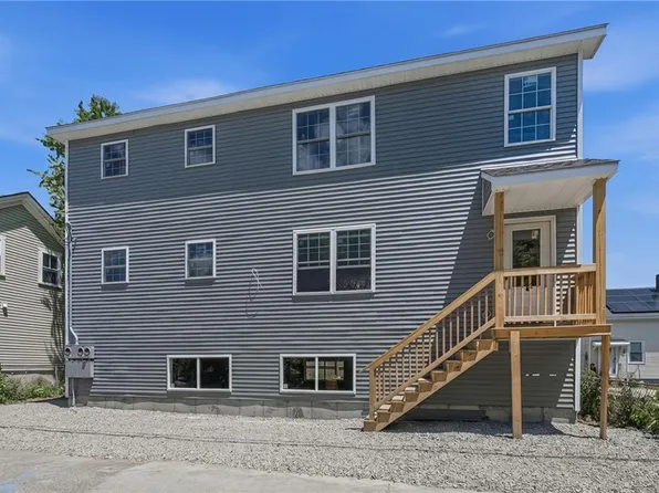 10 Hillard St, Providence, RI 02909