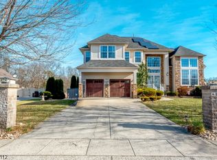 129 Desilvio Dr, Sicklerville, NJ 08081