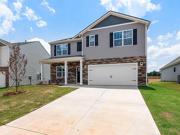 3rd image of 1107 White Willow Dr