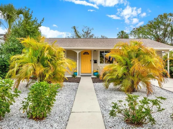 2326 44th St S, Saint Petersburg, FL 33711