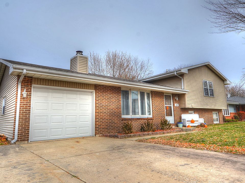 1st image of 420 Heritage Ln