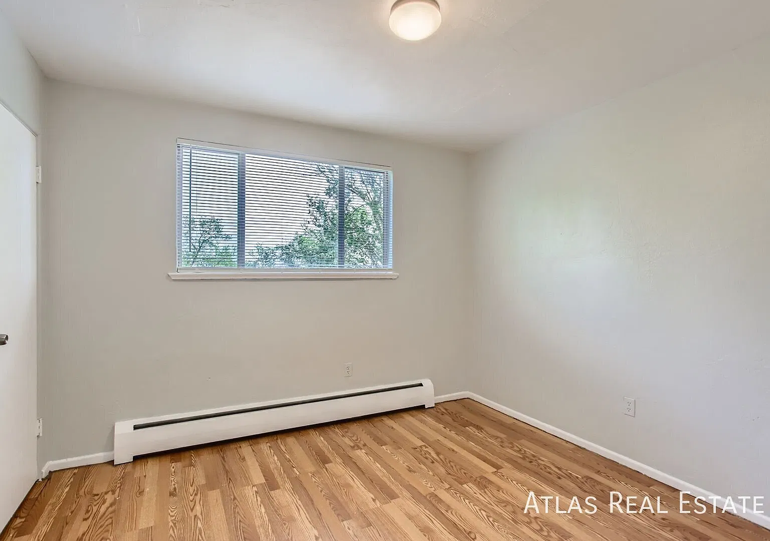 One Month Free Affordable 2 Bed/1 Bath Apartment Near S Federal Blvd With Prime Denver Location! — Photo 4