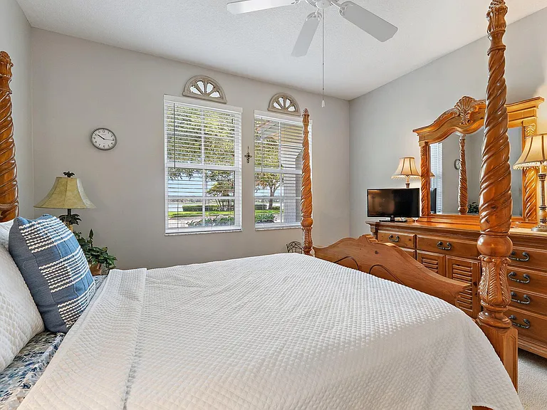 153 Evergrene Pkwy — Photo 21