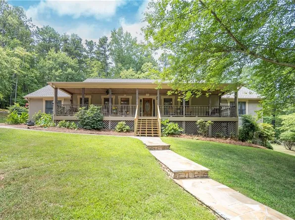 831 Holland Rd, Powder Springs, GA 30127
