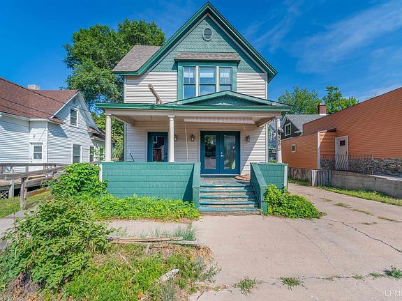 3rd image of 908 N 3rd St