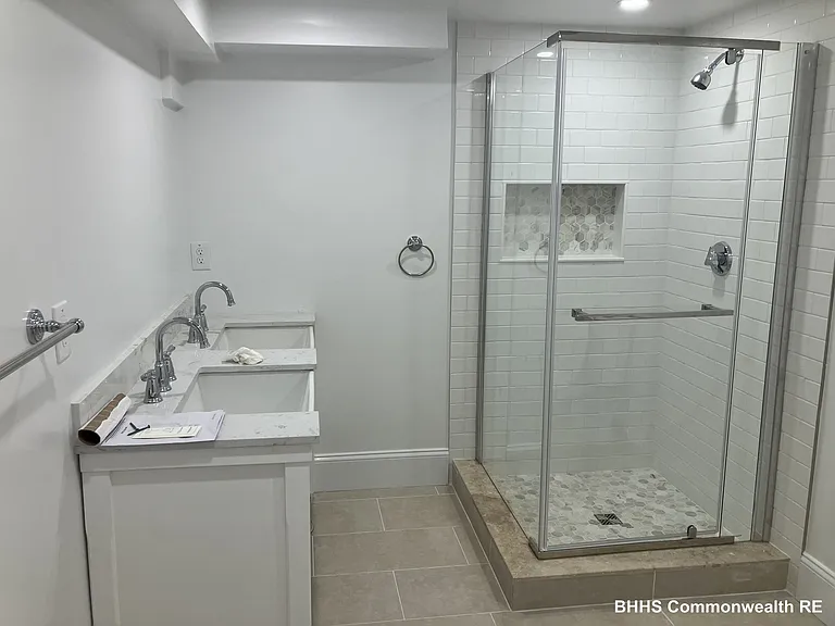 9 Forster St #1 — Photo 14