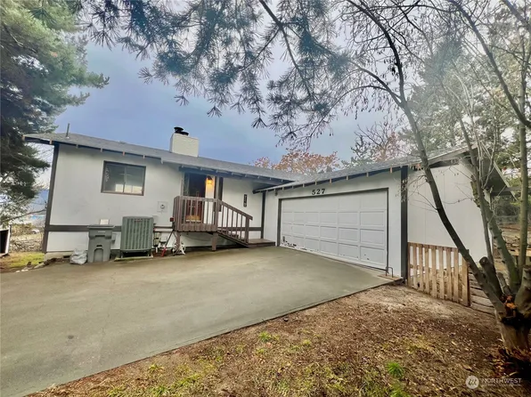 527 Ash Street N, Omak, WA 98841